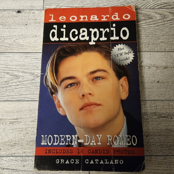 Leonardo DiCaprio Books | Set of 3 | Biographies | Vintage | 90s | Collectibles - Picture 2 of 13